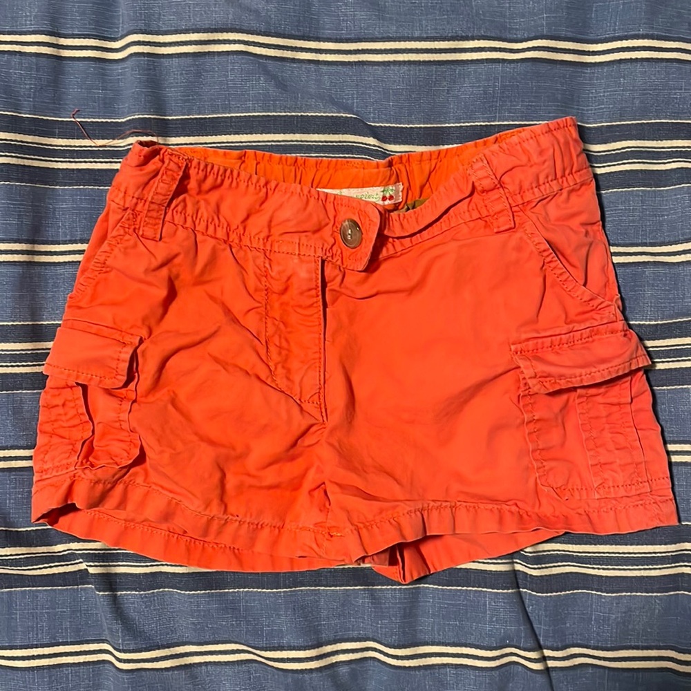 Bonpoint red coral cargo shorts, size 6